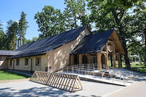 Закусочная «Хата Деда Мороза»