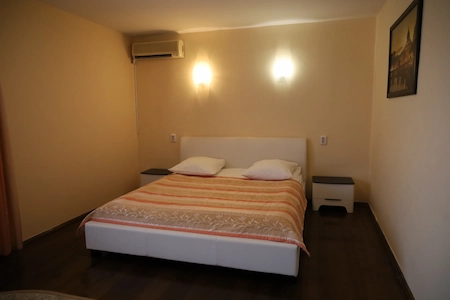 Спальня в номере гостиницы