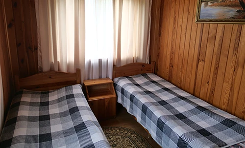 Катэджы №8,9,10 базы адпачынку «Ляошкі»