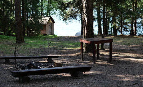 Заказная турыстычная стаянка «Шышкін дом»