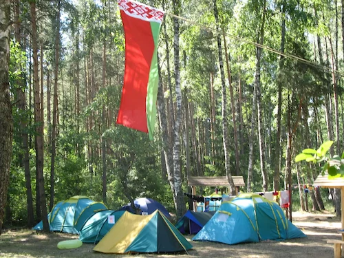 Glamping units of the Naroch Motel & Campsite