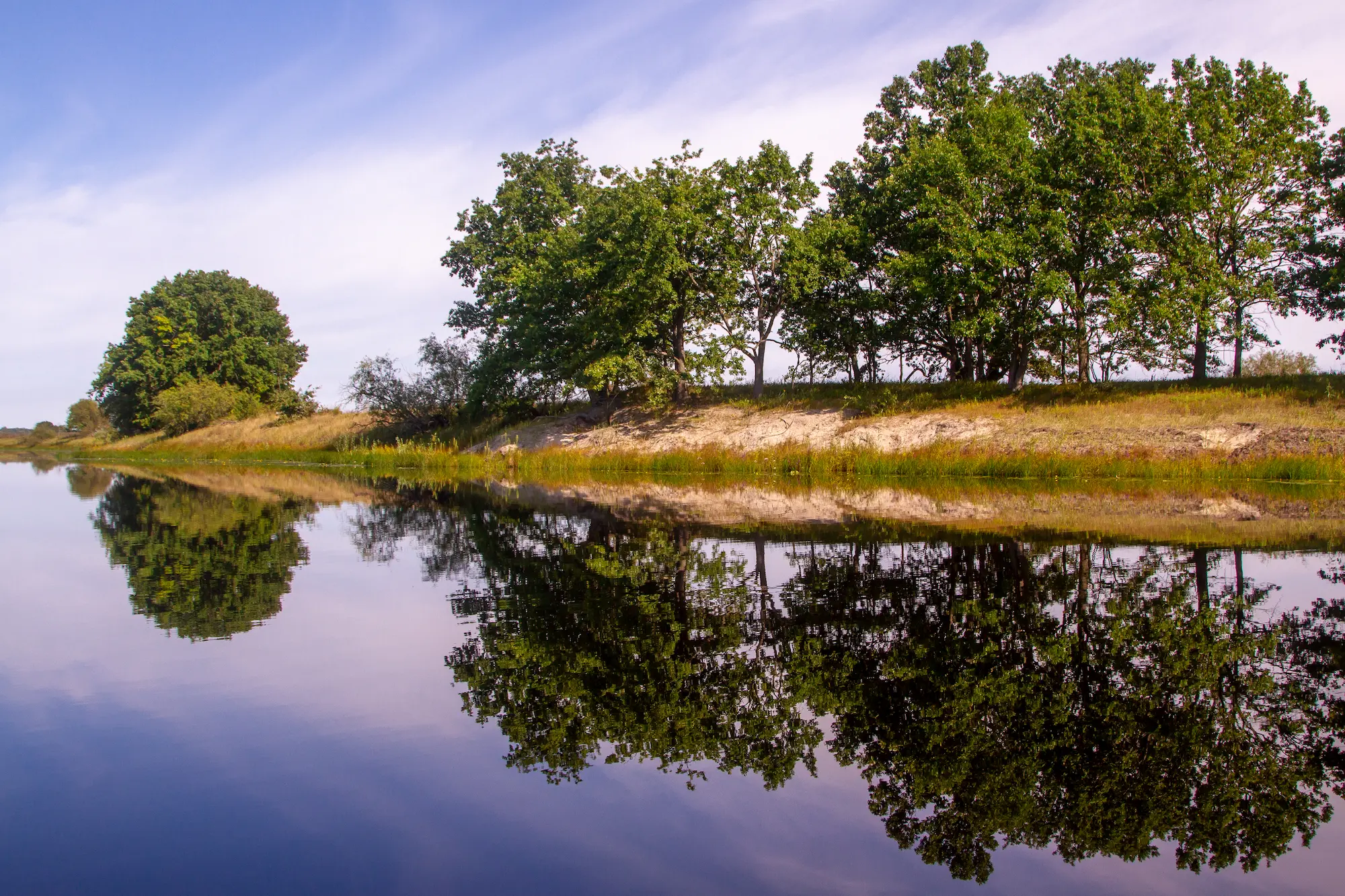 Озеро Забок — небольшой водоем для тех, кто ищет уединения на природе.